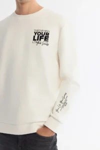 Avva Men's Ecru Crew Neck Cotton Printed Elastane Regular Fit Sweatshirt - Image 2