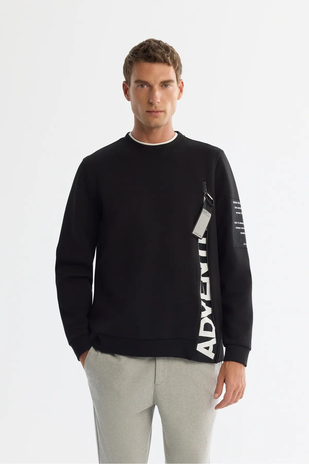 A42Y1246-BLACK_1