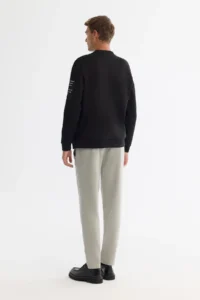 Avva Men's Black Crew Neck Cotton Printed Elastane Regular Fit Sweatshirt - Image 4