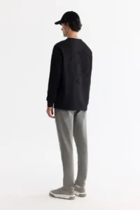 Avva Men's Black Crew Neck Elastane Oversize Fit Sweatshirt - Image 4