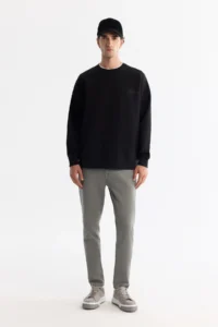 Avva Men's Black Crew Neck Elastane Oversize Fit Sweatshirt - Image 5