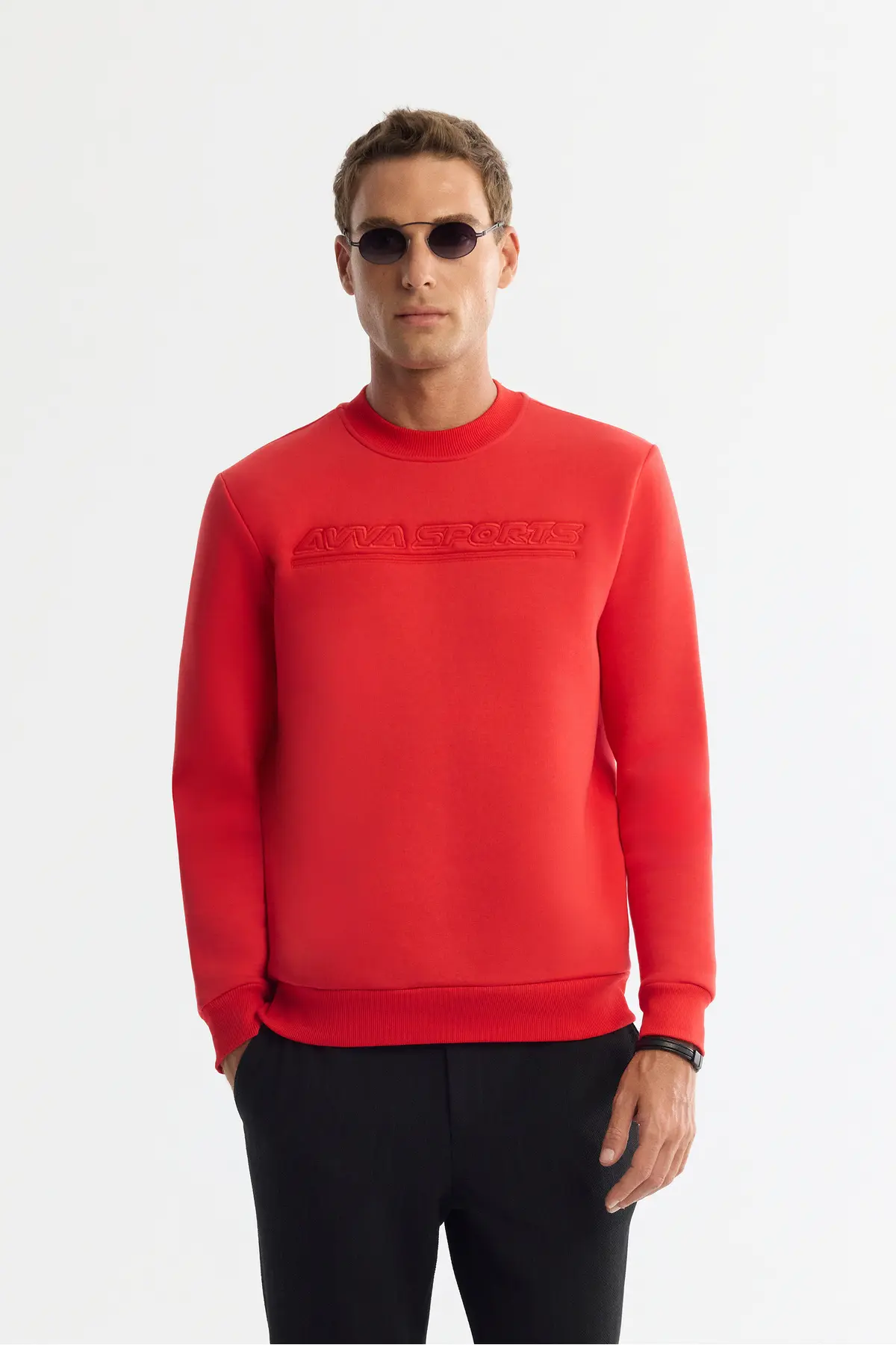 A42Y1306-RED_1