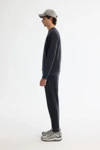 Avva Men's Anthracite Crew Neck Printed Soft Touch Regular Fit Sweatshirt - Image 3