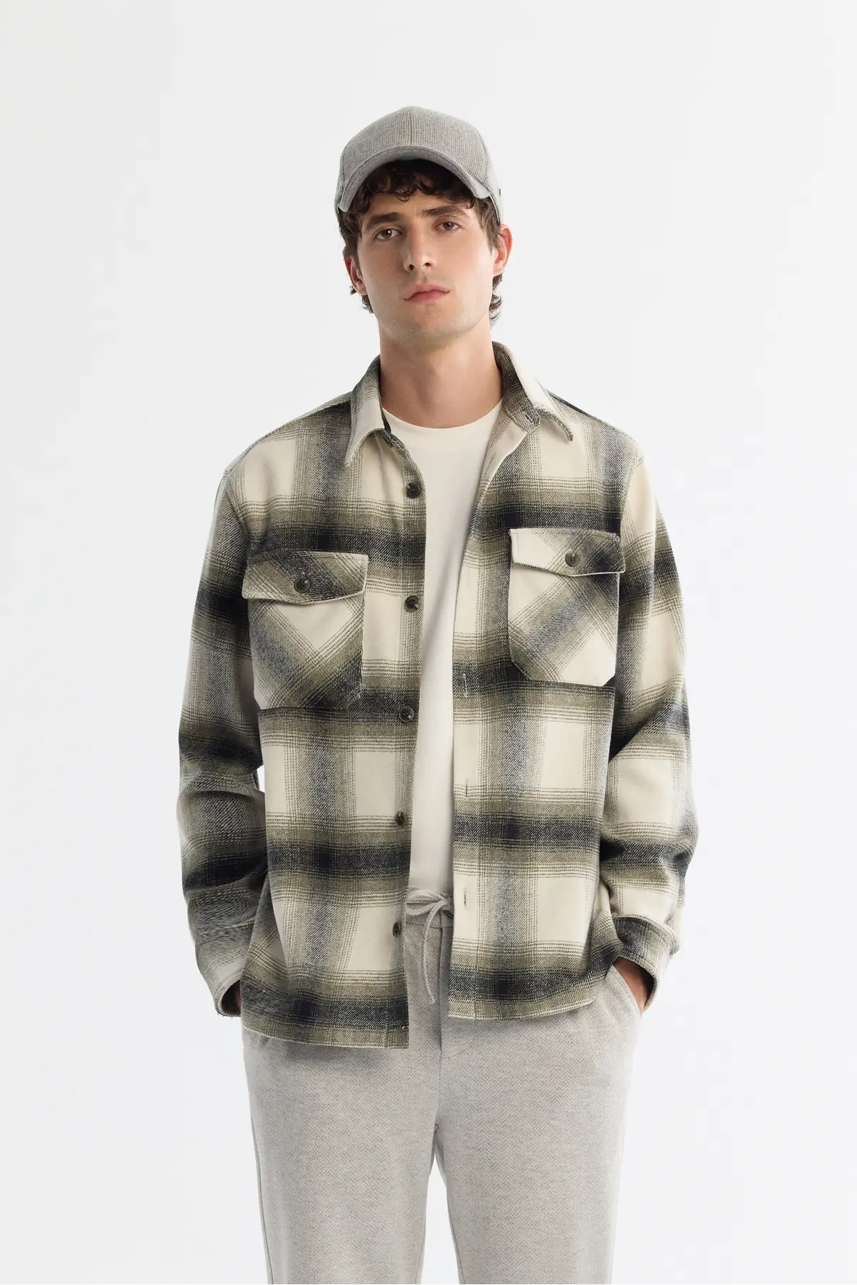 A42Y2116-KHAKI_1