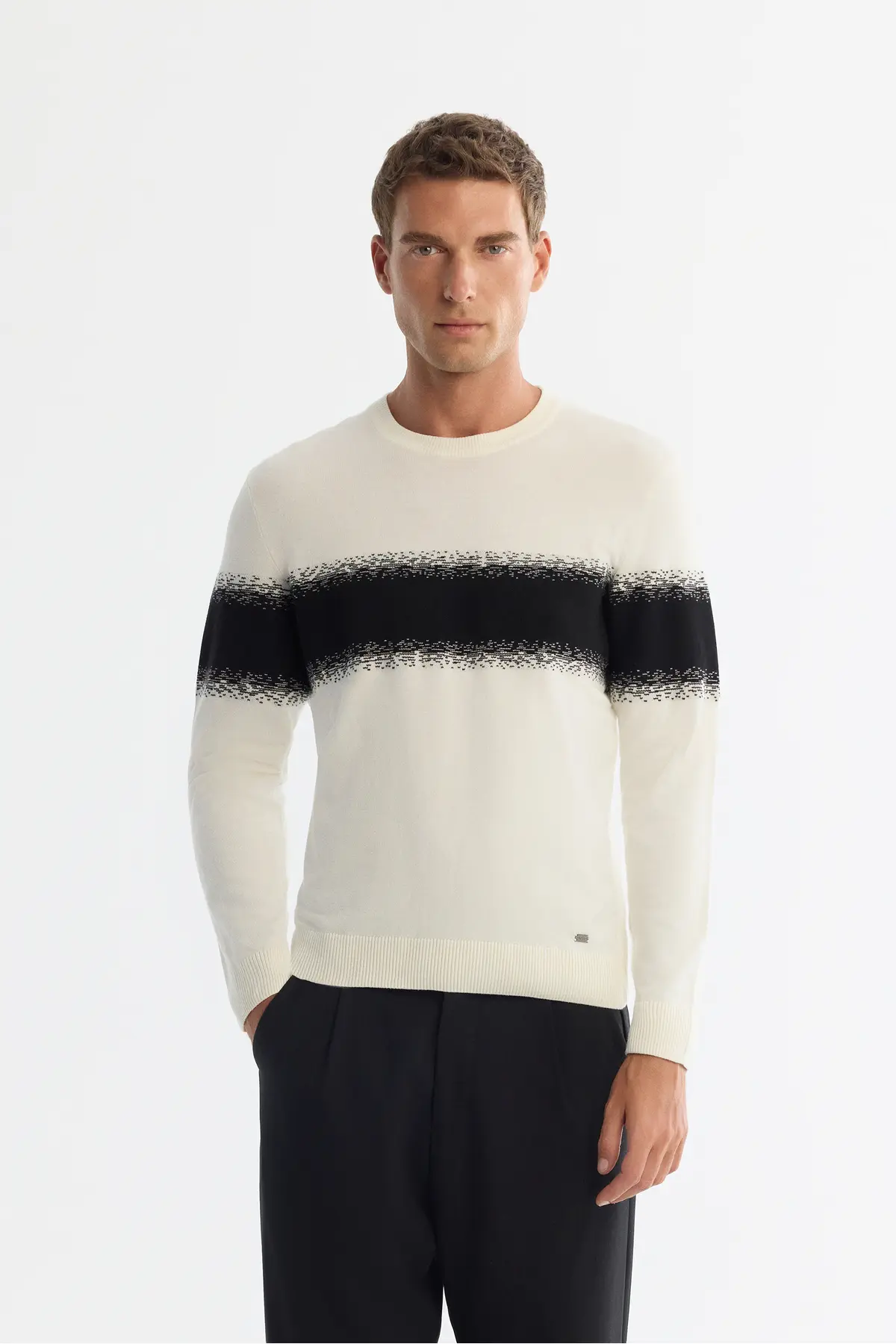 A42Y5055-BLACK_1