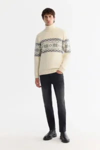 Avva Men's Ecru Full Turtleneck Snow Patterned Soft Touch Knitwear Regular Fit Sweater - Image 5
