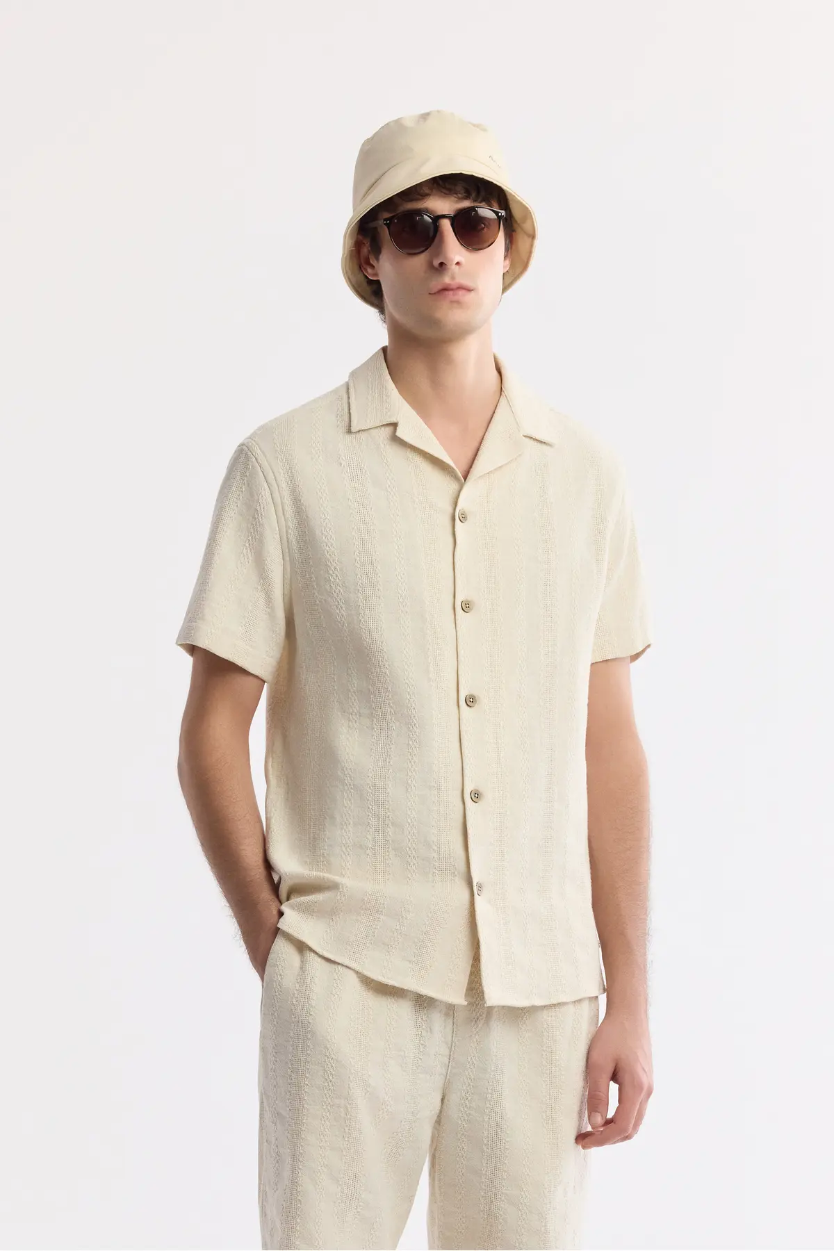 A51Y2047-BEIGE_1