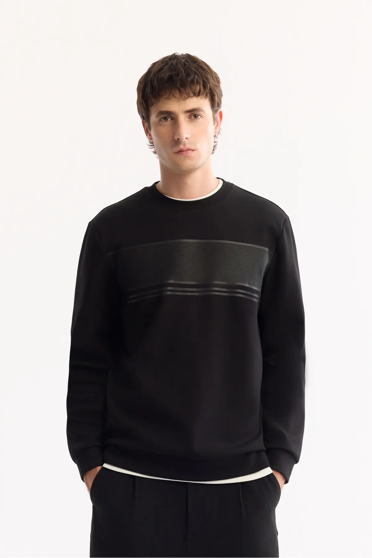A52Y1215-BLACK_1