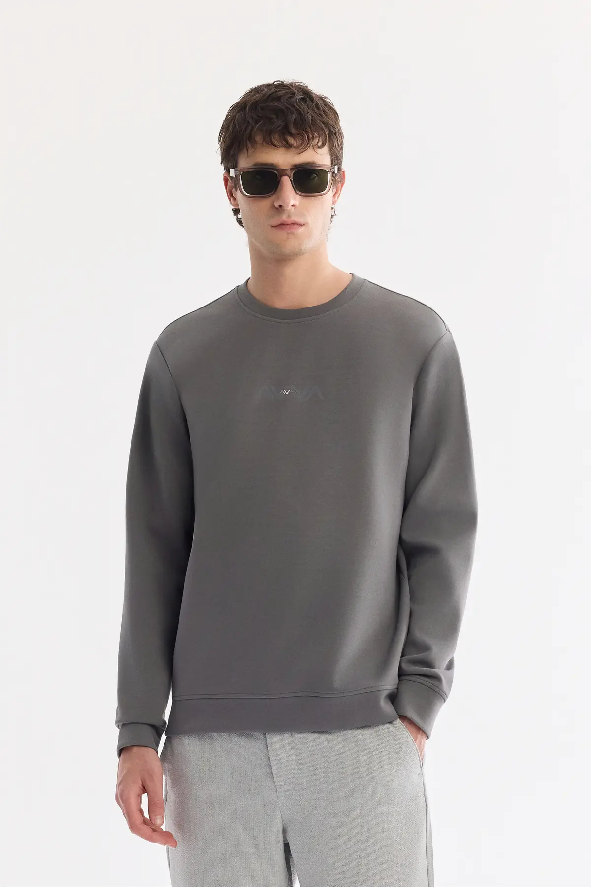 A61Y1205-ANTHRACITE_1