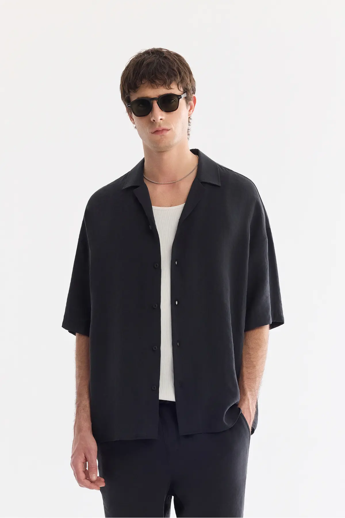 A61Y2006-BLACK_1