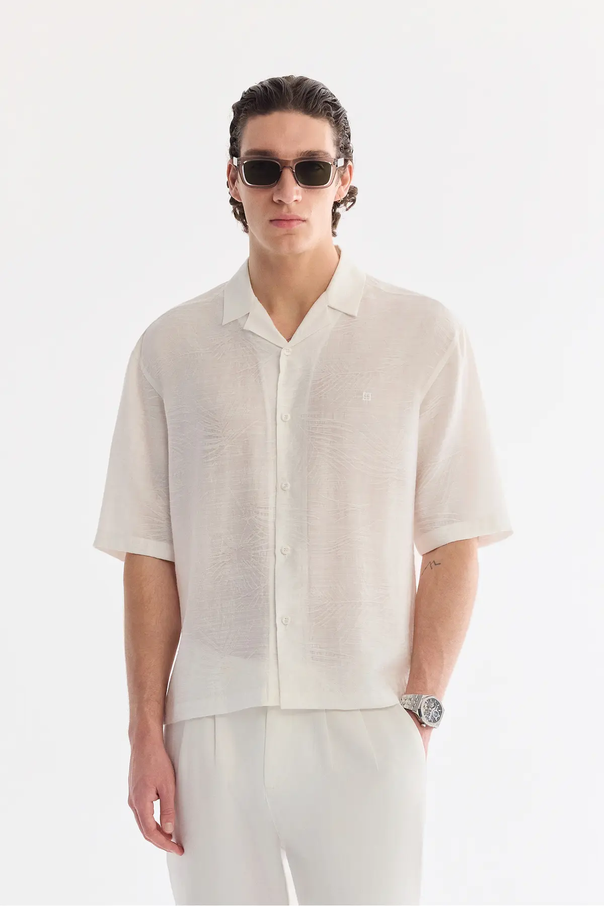 A61Y2053-WHITE_1