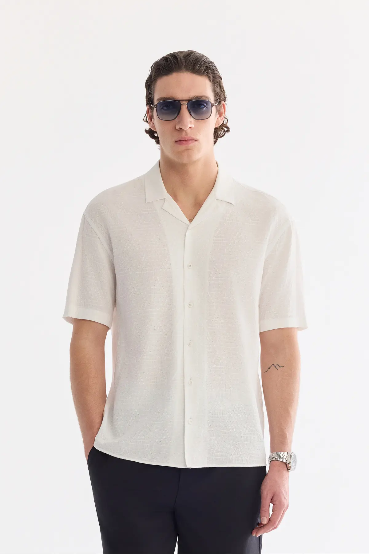 A61Y2061-WHITE_1