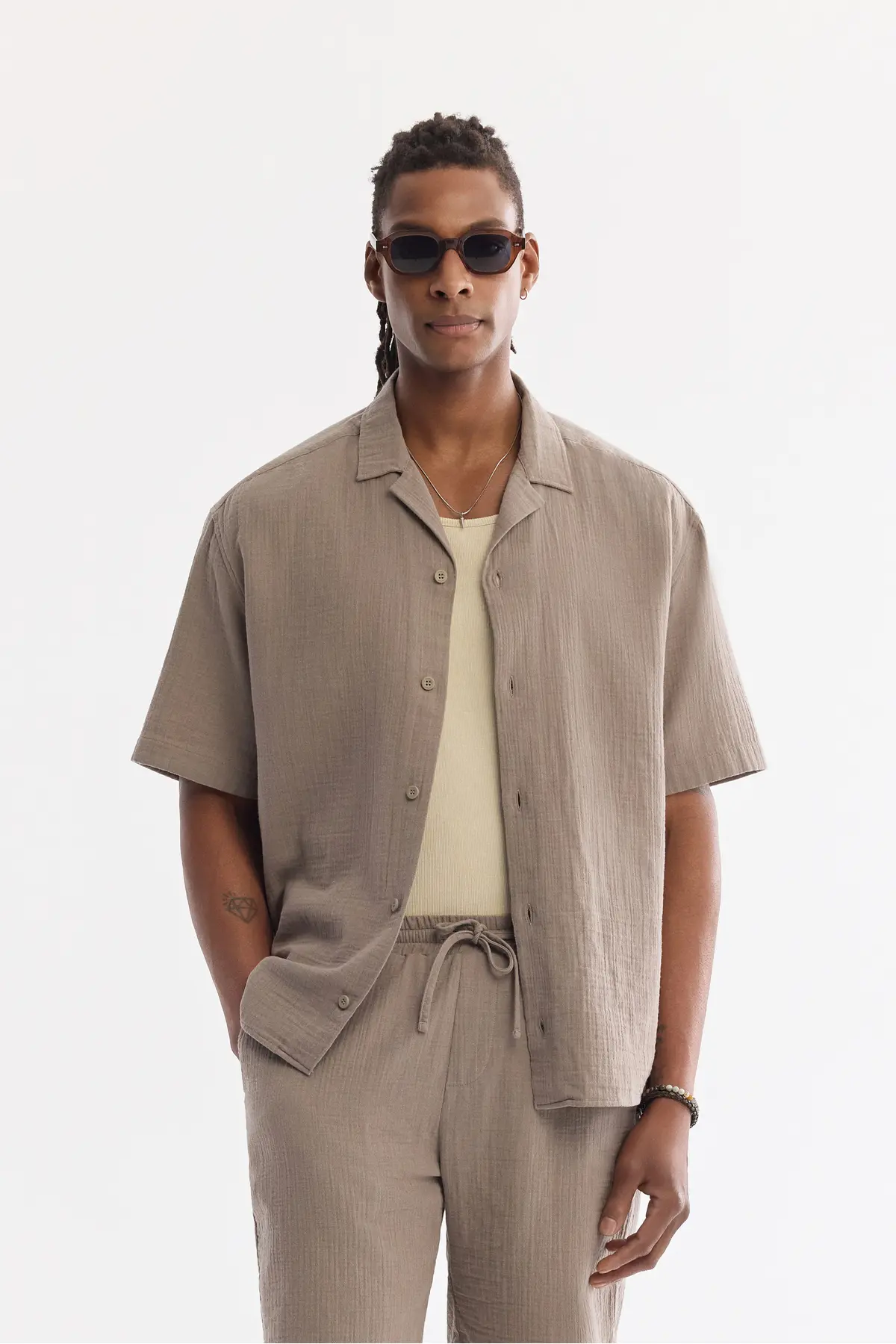 A61Y2125-LIGHT-KHAKI_1