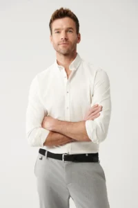 Avva Men's Ecru Button Collar 100% Cotton Soft Touch Velvet Regular Fit Shirt