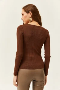 Olalook Women's Bitter Brown Square Collar Thick Ribbed Knitwear Blouse - Image 4