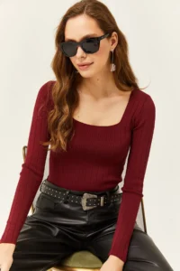 Olalook Women's Claret Red Square Collar Thick Ribbed Knitwear Blouse - Image 3