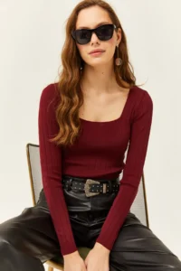 Olalook Women's Claret Red Square Collar Thick Ribbed Knitwear Blouse - Image 4