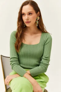 Olalook Women's Green Square Collar Thick Ribbed Knitwear Blouse - Image 2