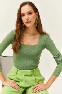 Olalook Women's Green Square Collar Thick Ribbed Knitwear Blouse - Image 4