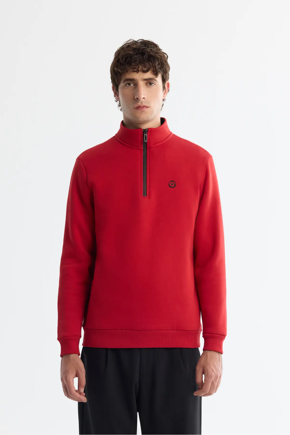 E001020-RED_1
