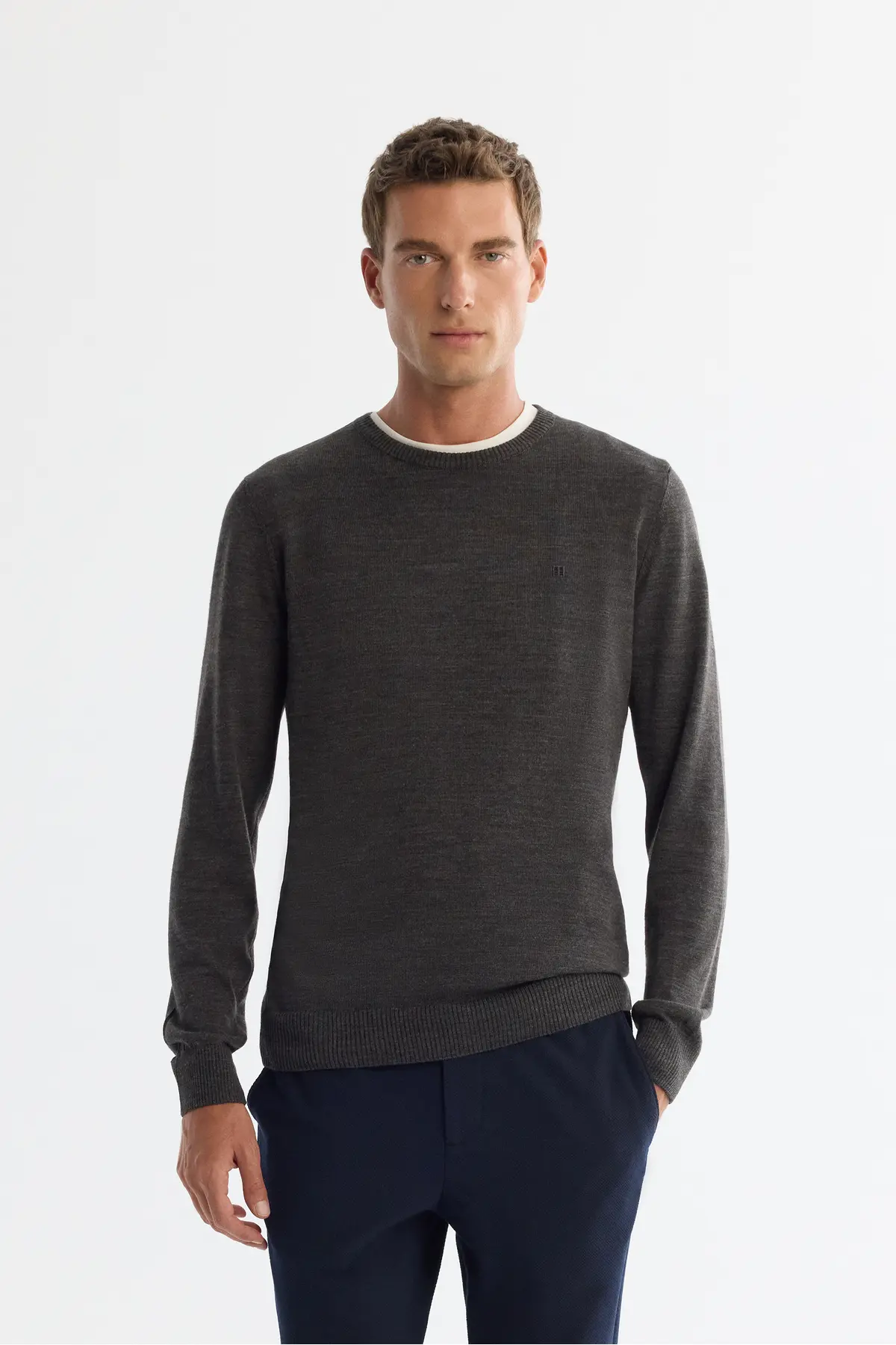 E005000-ANTHRACITE_1