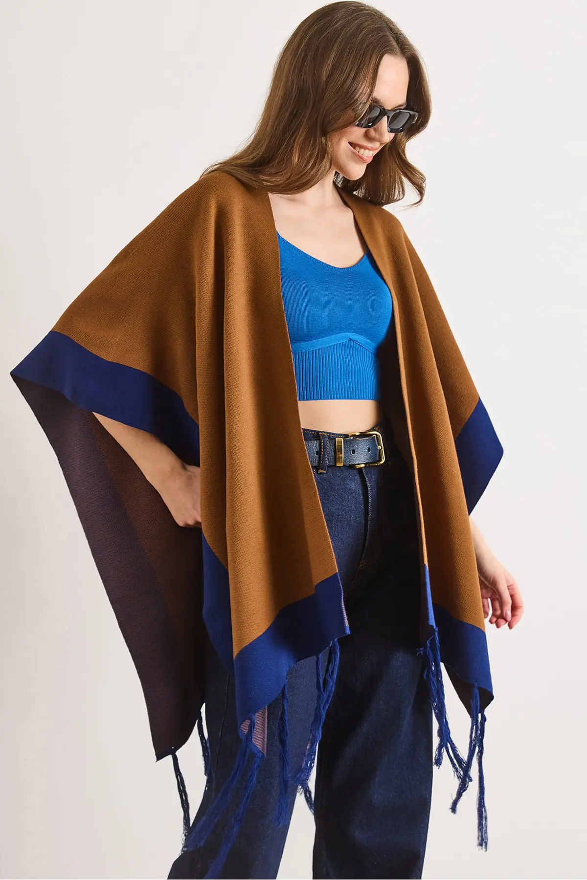 HRK-19000423-CAMEL-BROWN_1