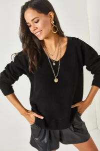 Olalook Women's Black V-Neck Soft Textured Knitwear Sweater