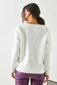 Olalook Women's Ecru V-Neck Soft Textured Knitwear Sweater - Image 6