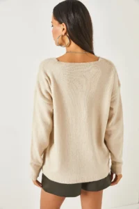 Olalook Women's Stone V-Neck Soft Textured Knitwear Sweater - Image 5