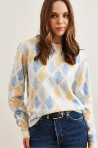 Olalook Women's Yellow Checkered Crew Neck Patterned Soft Textured Premium Knitwear Sweater - Image 3