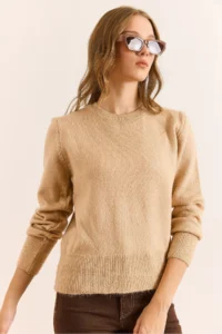 Olalook Women's Camel Crew Neck Soft Textured Basic Knitwear Sweater - Image 3