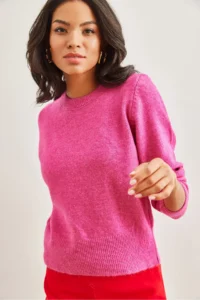Olalook Women's Fuchsia Crew Neck Soft Textured Basic Knitwear Sweater - Image 4