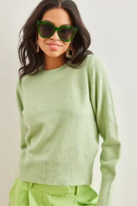 Olalook Women's Mint Green Crew Neck Soft Textured Basic Knitwear Sweater - Image 3