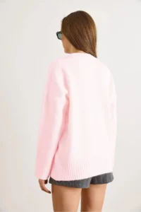 Olalook Women's Candy Pink Crew Neck Thick Ribbing Detailed Oversize Knitwear Sweater - Image 4