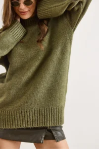Olalook Women's Khaki Crew Neck Thick Ribbing Detailed Oversize Knitwear Sweater - Image 4