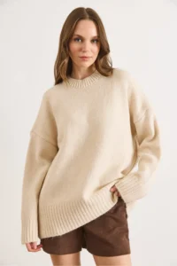 Olalook Women's Stone Crew Neck Thick Ribbing Detailed Oversize Knitwear Sweater - Image 2