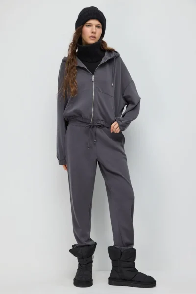 PNT-1621-FUME-SMOKE-GRAY_1