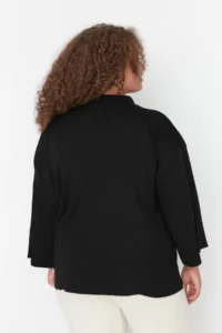 Trendyol Curve Black Polo Shirt Collar Zipper Detailed Knitwear Sweater - Image 4