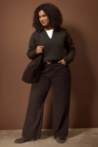 Trendyol Curve Brown Polo Shirt Collar Soft Feeling Crop Knitwear Sweater - Image 2