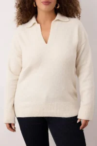 Trendyol Curve Ecru Polo Shirt Collar Soft Feeling Crop Knitwear Sweater - Image 3