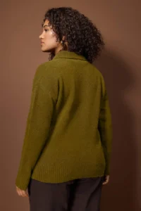 Trendyol Curve Oil Green Polo Shirt Collar Soft Feeling Knitwear Sweater - Image 4