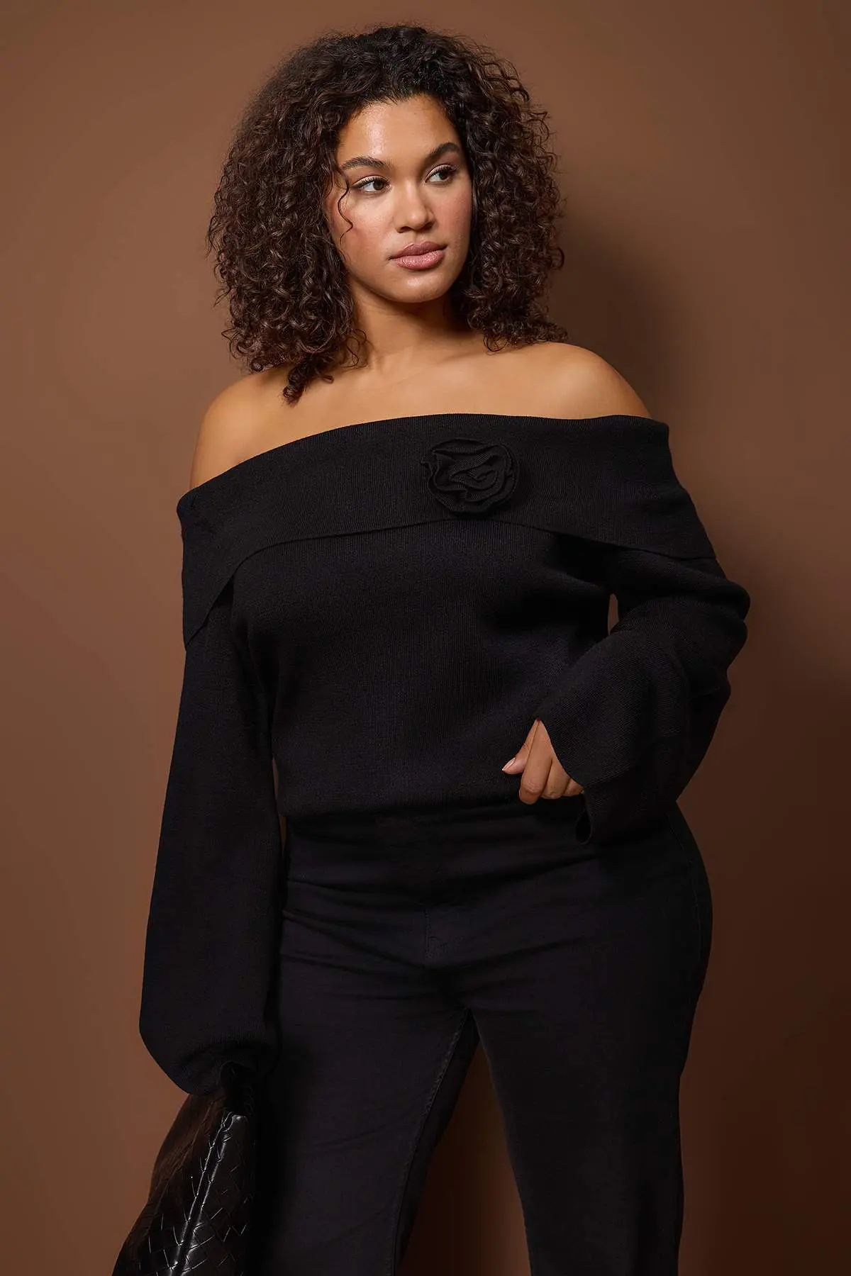 TBBAW26AN00037-BLACK_1