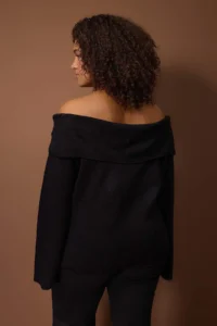 Trendyol Curve Black Carmen Collar Flower Detailed Knitwear Sweater - Image 4