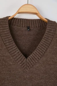 Trendyol Curve Wardrobe Essentials Mink Basic Wide Pattern Soft textured Knitwear Sweater - Image 3