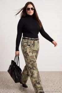 Trendyol Curve Black Basic Turtleneck Thin Knitwear Sweater - Image 2