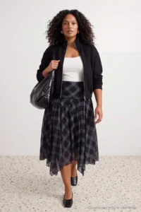 Trendyol Curve Multicolored Plaid Patterned skater Asymmetric Skirt Ucu Detailed Flexible Knitting Skirt - Image 2