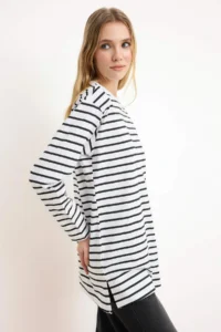 Trendyol Modest Black Striped Knitting Tunic