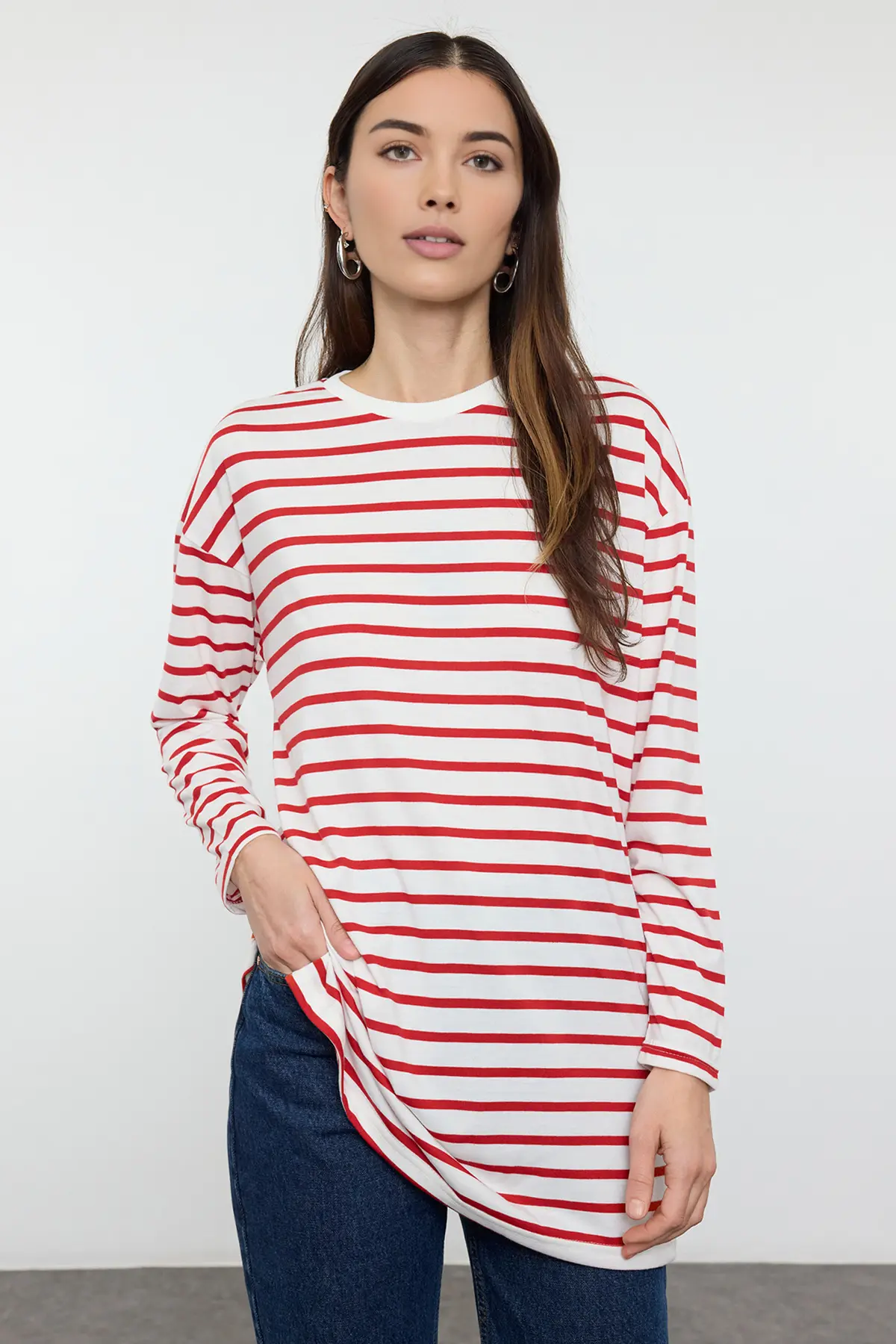 TCTAW22UK0240-RED_1