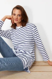Trendyol Modest BLUE Striped Knitting Tunic - Image 5