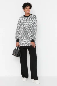 Trendyol Modest Black Geometric Patterned Sweater-Pants Knitwear Set